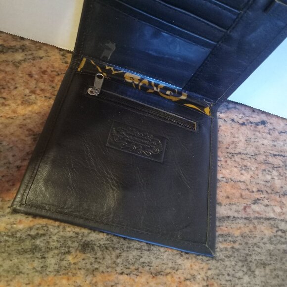 JL Saldivar Tooled Leather Crossbody Bag - Picture 5 of 5